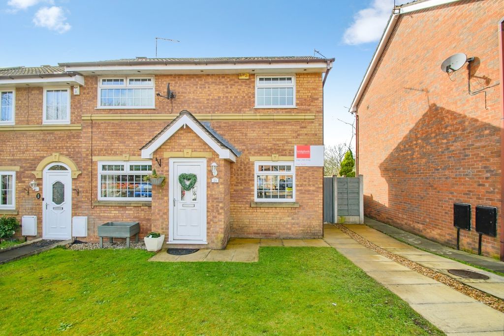 Property photo 1 of 18 Front