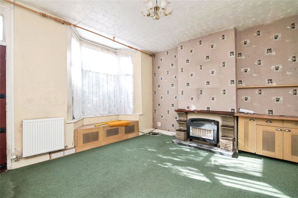 Property photo 3 of 18 Picture No. 18
