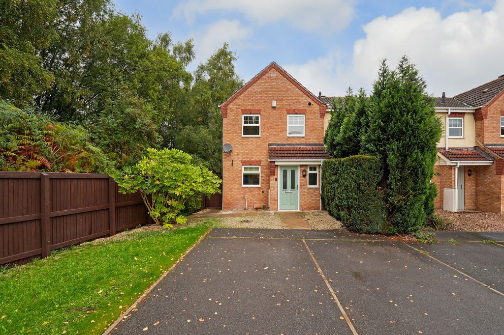Property photo 1 of 15 External