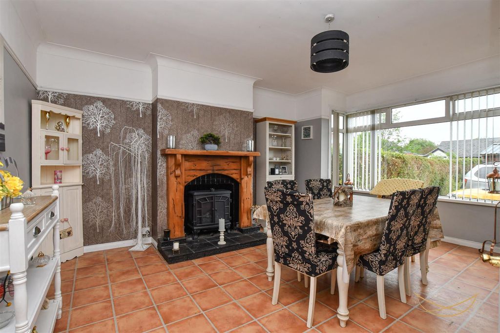 Additional image 5 of 4 bed semi-detached house for saleStation Road, Greenisland BT38