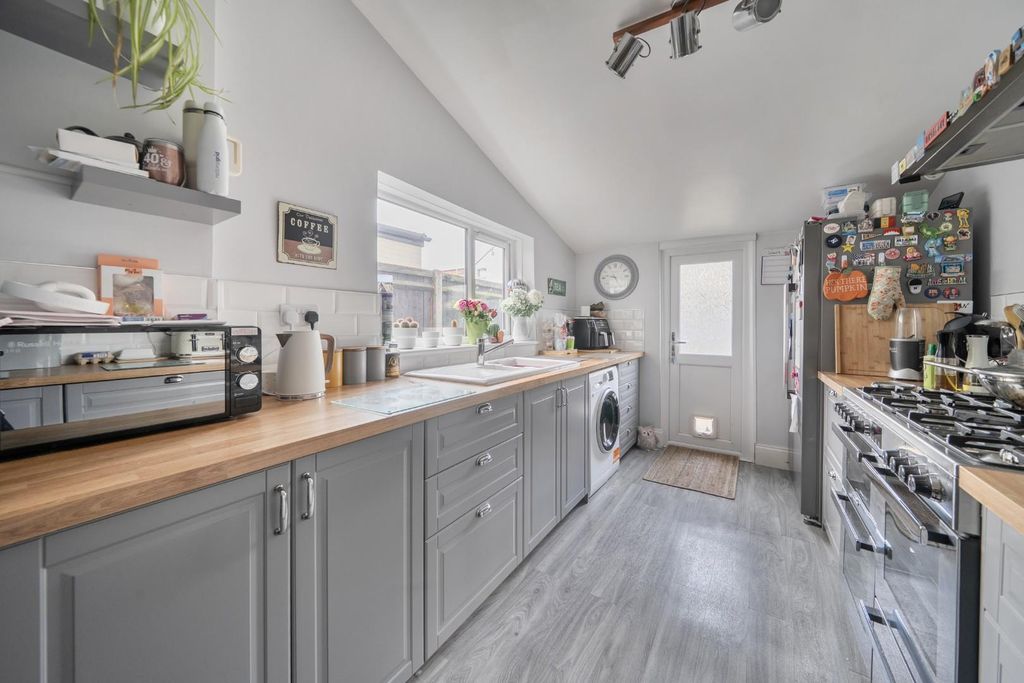 Property photo 2 of 14 1-699Efd4c74Ecc-1419832-15-699dc26953ee0-1.Jpg