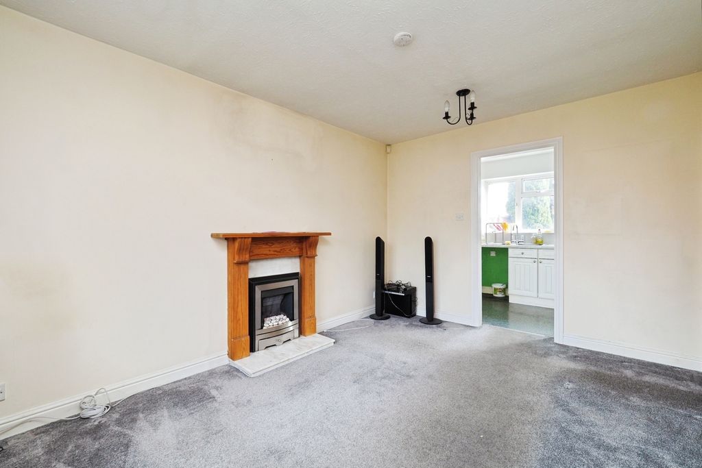 Property photo 2 of 15 Photo