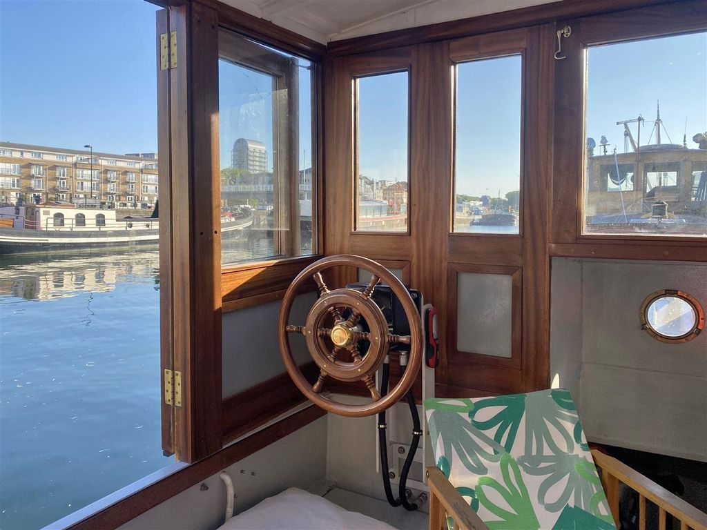 Property photo 2 of 11 Wheelhouse 1.Jpg