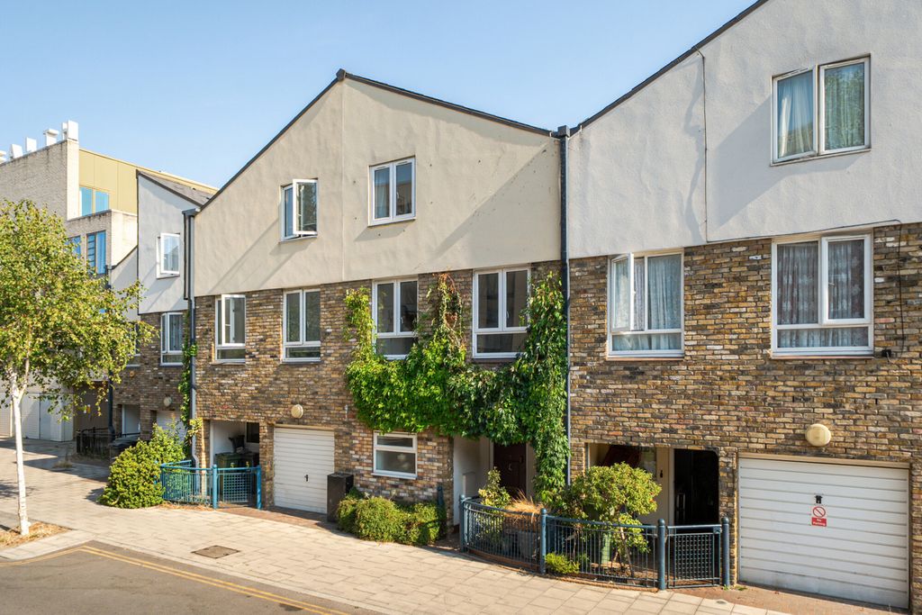 Property photo 1 of 20 1502837-10-6A7F44...