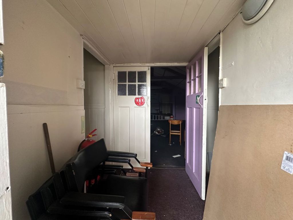 Property photo 2 of 10 Image 2