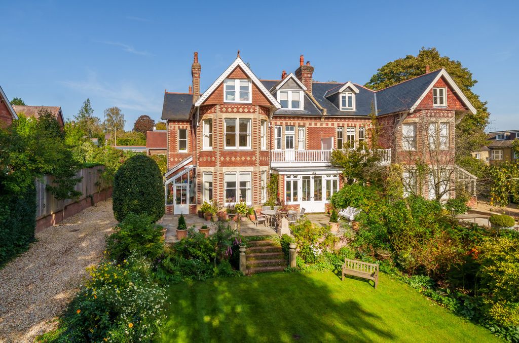 Property photo 1 of 13 1043546 (1).Jpg