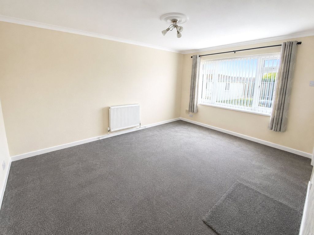 Property photo 3 of 18 Picture No. 09