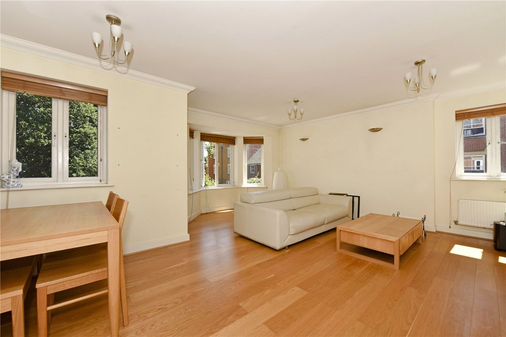 Property photo 2 of 10 Reception Room