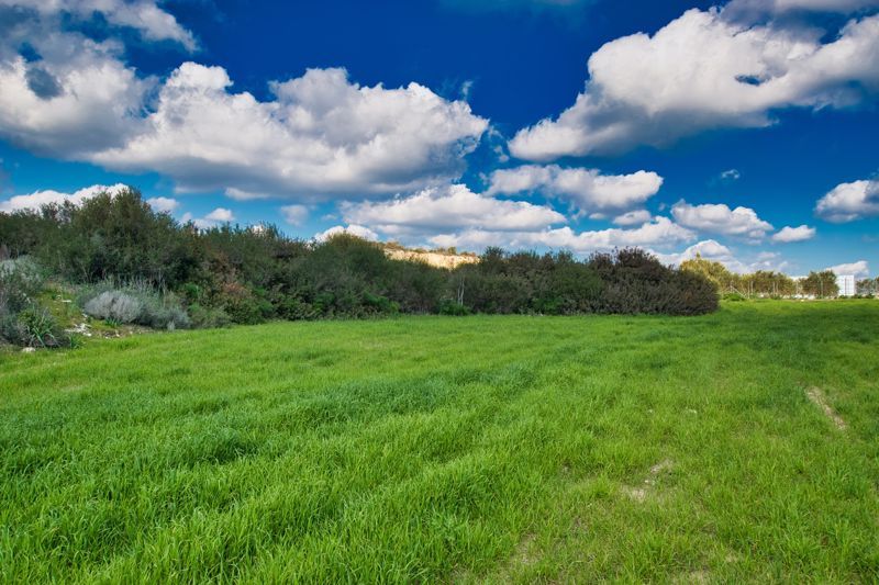 Property photo 2 of 11 Plot
