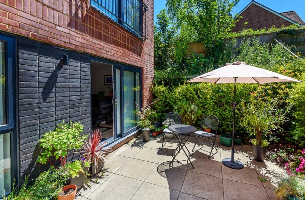 Property photo 2 of 11 Picture No. 54