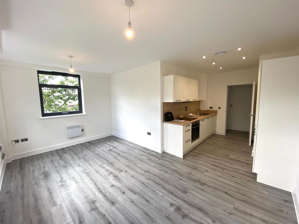 Property photo 2 of 7