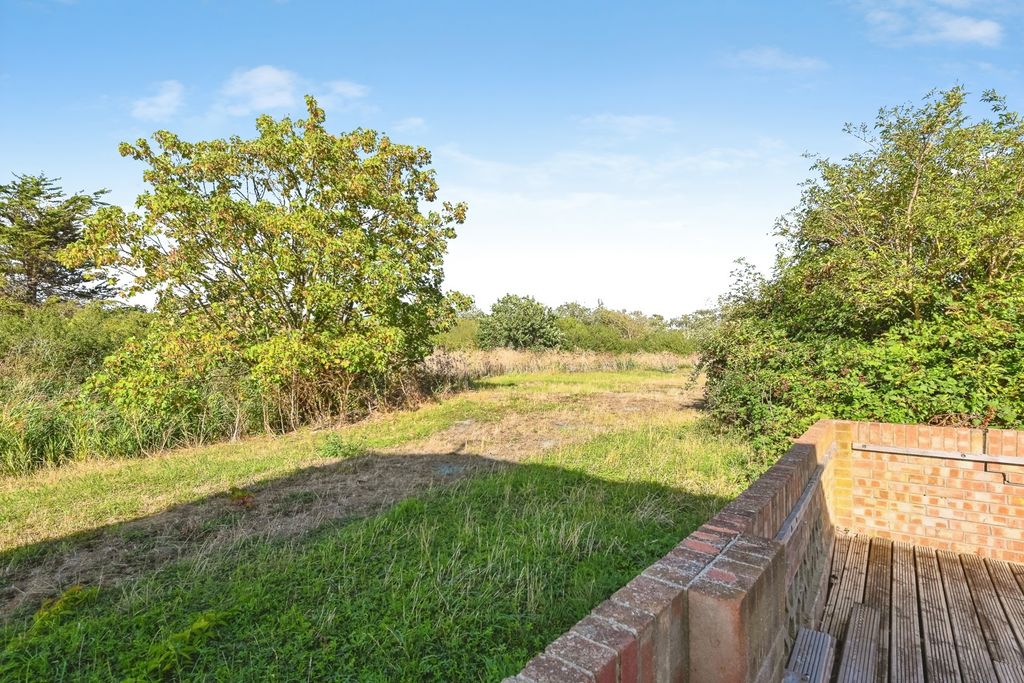 Property photo 2 of 18 Pbox-Img.Jpg