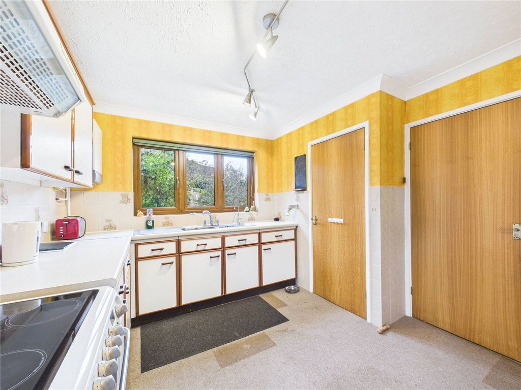 Property photo 3 of 15 Picture No. 18