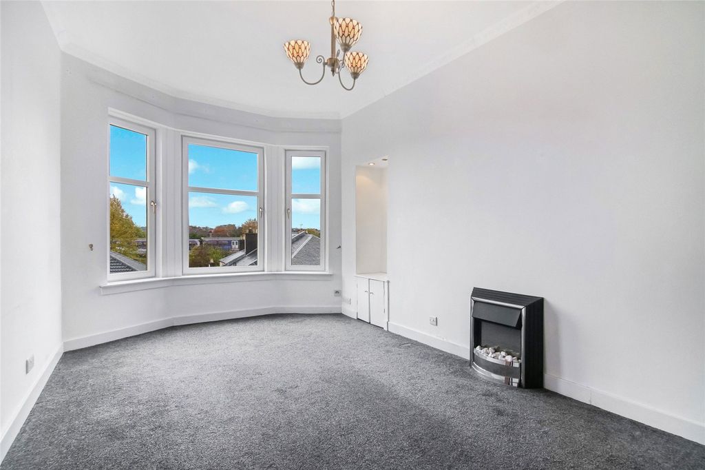 Property photo 2 of 19 Picture No. 04