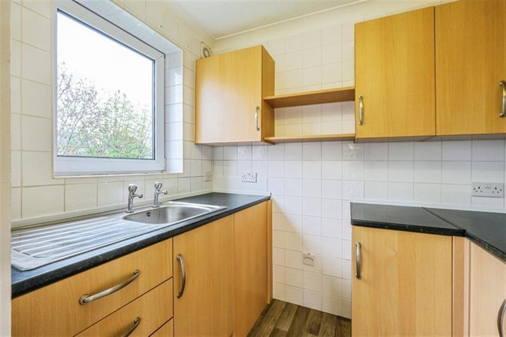 Property photo 1 of 11 (Main)