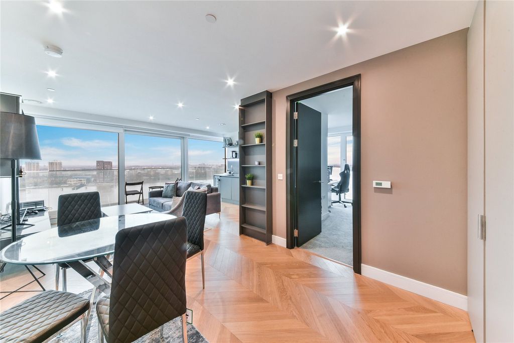 Property photo 2 of 13 Picture No. 08