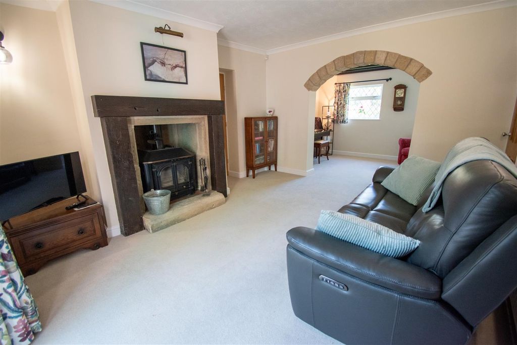 Property photo 2 of 14 1 (18).Jpg