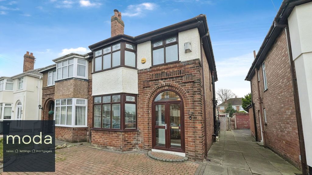 Property photo 1 of 28