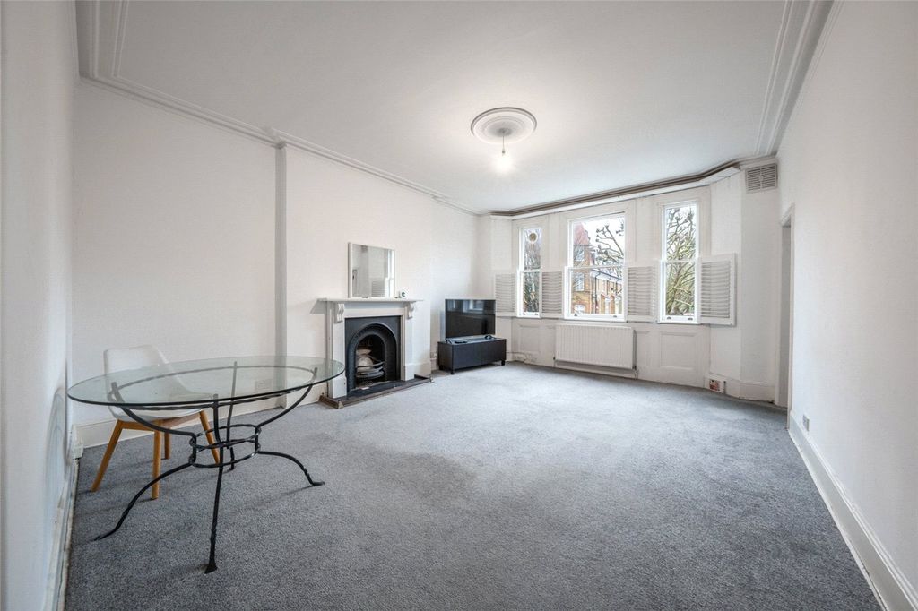 Property photo 2 of 11 Picture No. 08