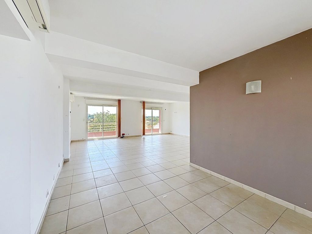Property photo 2 of 17 480E4d4Ae1dc54F220Fcb29Bfad57B7d_c077B74Cfc_2896-Big