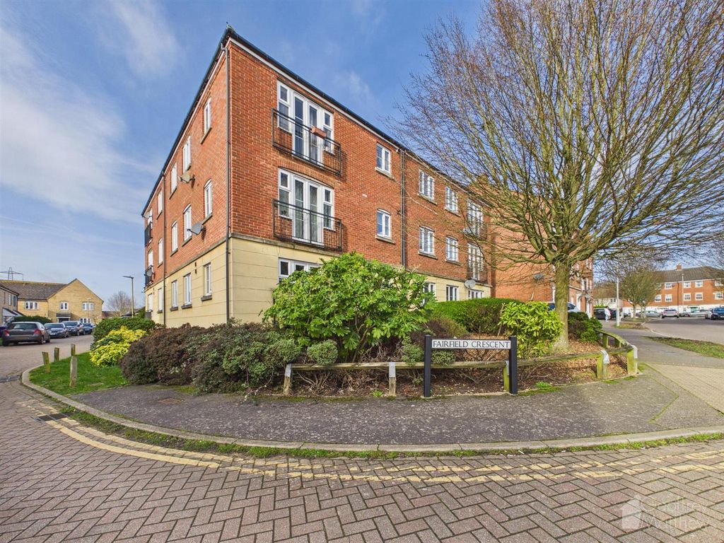 Property photo 3 of 11 Cam02365G0-Pr0426-Still001.Jpg