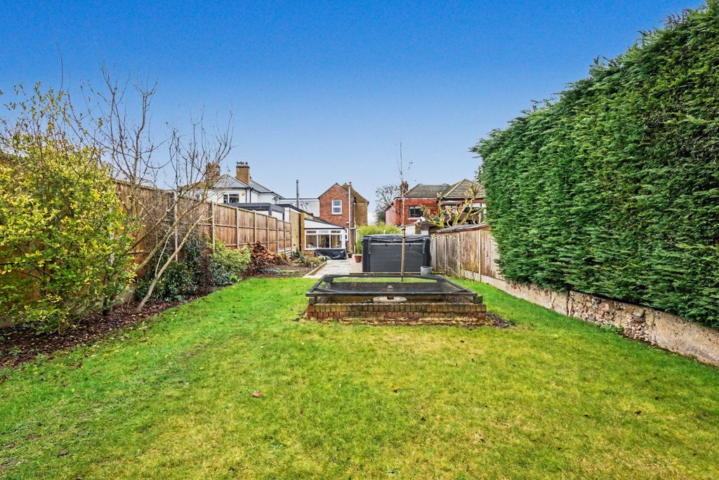 Property photo 2 of 35 4830015