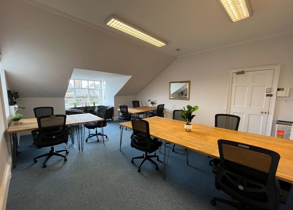 Property photo 2 of 11 1.Jpg