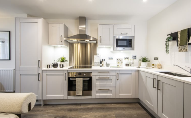 Property photo 2 of 11