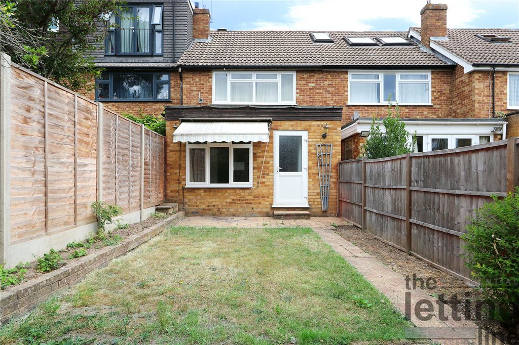 Property photo 2 of 15 Picture No. 25