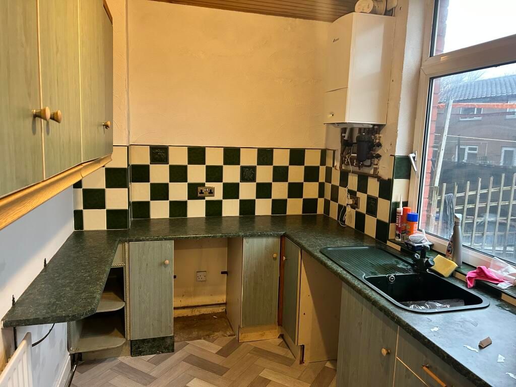 Property photo 3 of 7