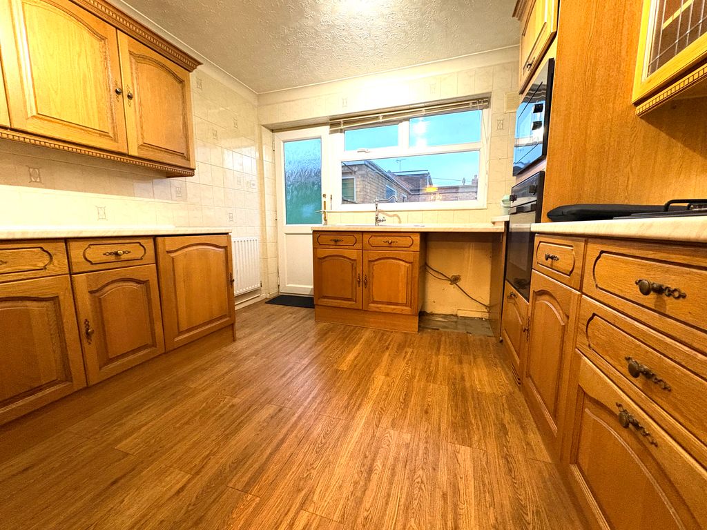 Property photo 3 of 9 Img_5276