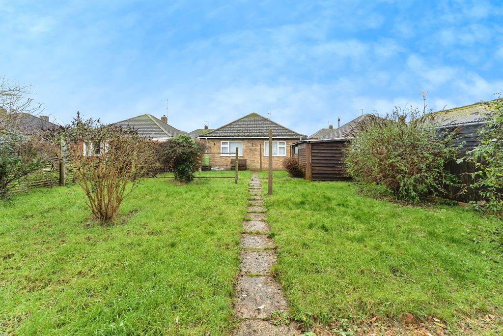 Property photo 3 of 13