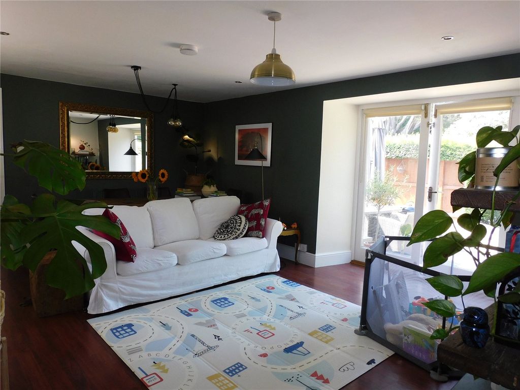 Property photo 3 of 18 Picture No. 29