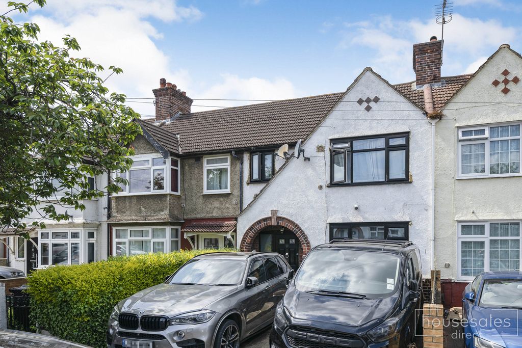 Property photo 1 of 9