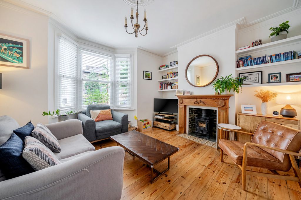 Property photo 2 of 24 1471565-11-6A26c1...