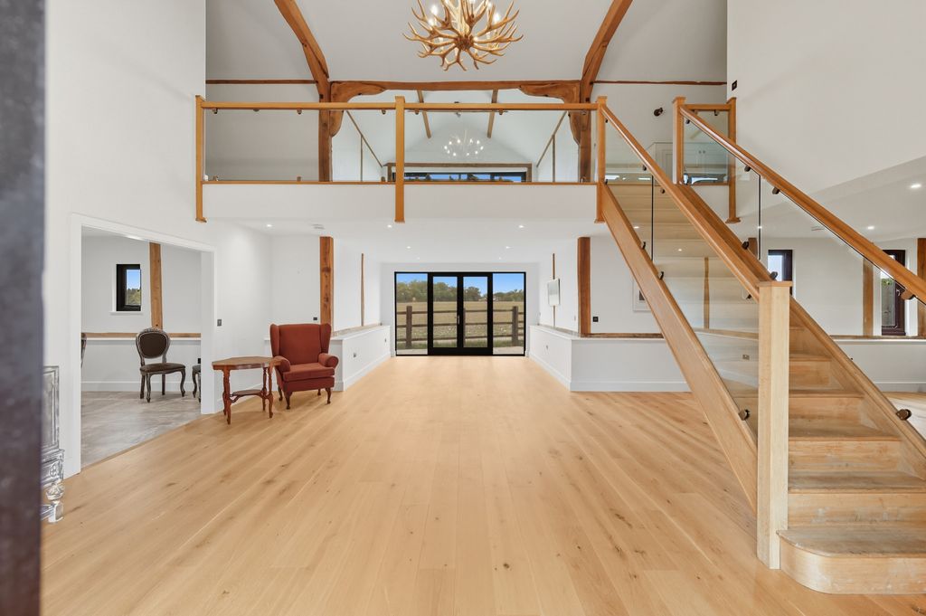 Property photo 2 of 23 Picture No. 07