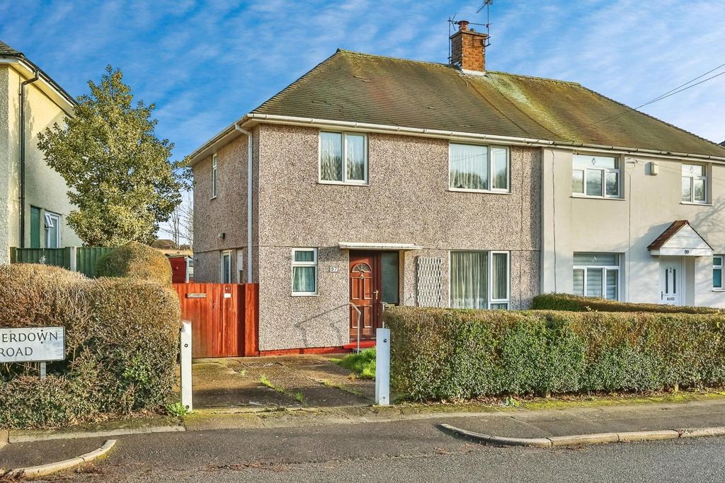 Property photo 1 of 9 Front