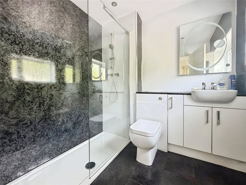 Property photo 2 of 11 Shower Room