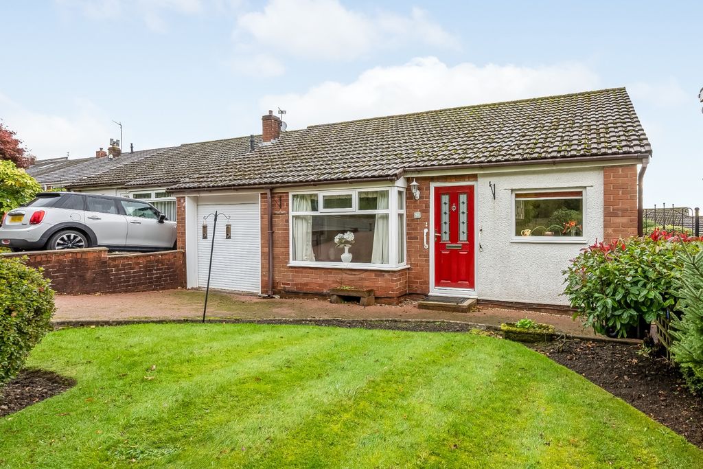 Property photo 1 of 35 5596570