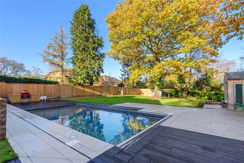 Property photo 3 of 4 Swimming Pool
