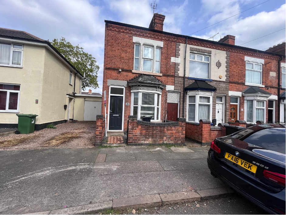 Property photo 1 of 11