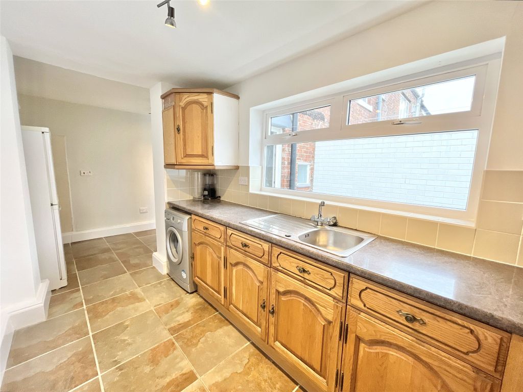 Property photo 2 of 20 Breakfasting Kitchen