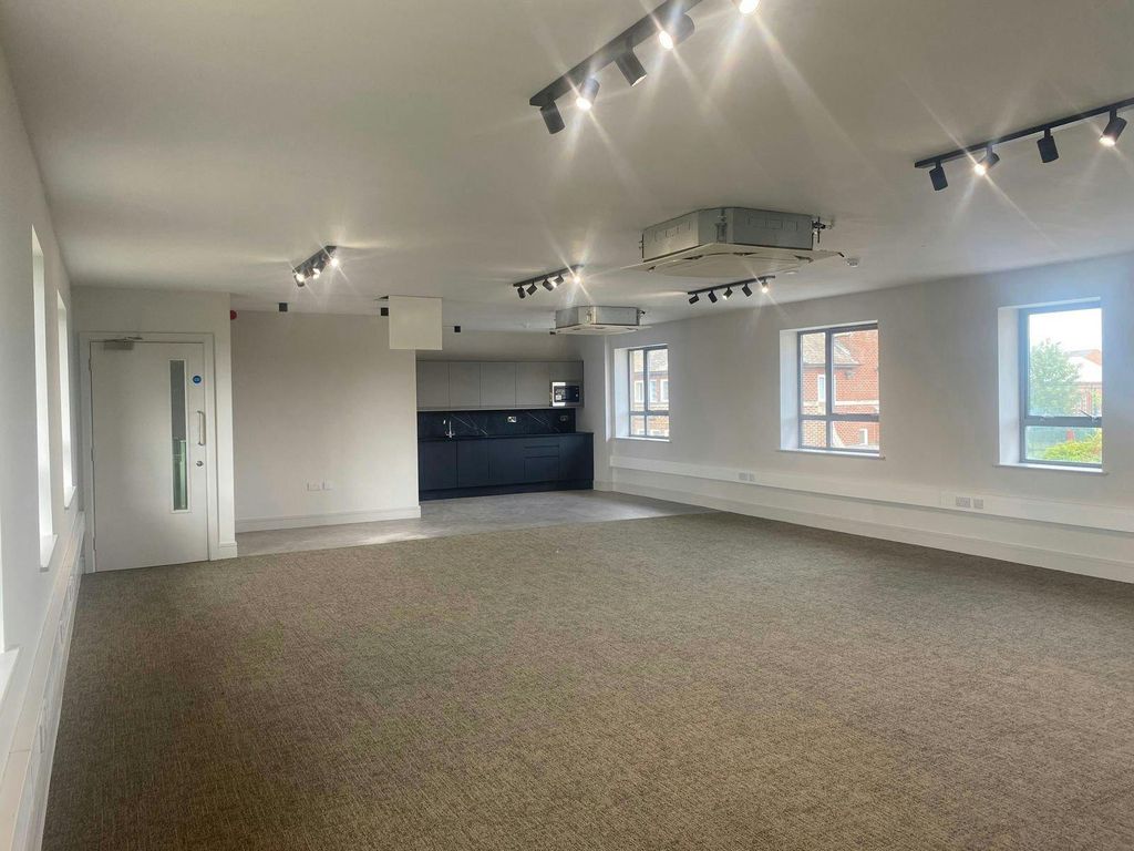 Property photo 1 of 4 E8A0F03888c547Eb9Bac80078F2Aeaad_Photo_2_Large.Jpg