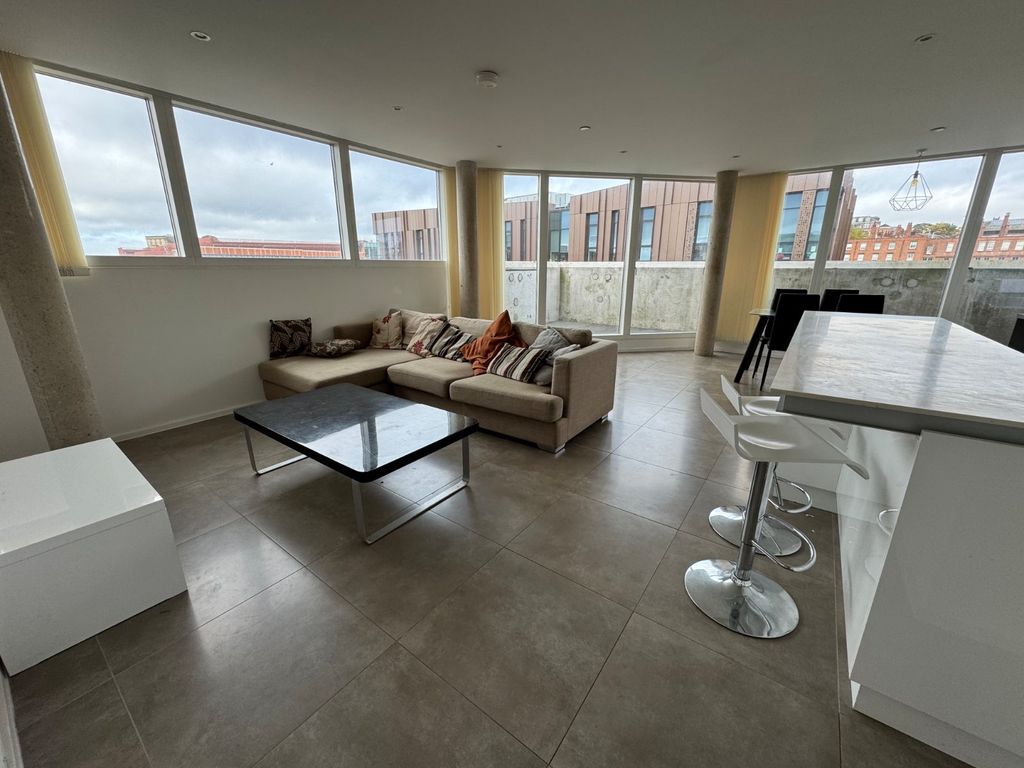 Property photo 1 of 9 Picture No. 06