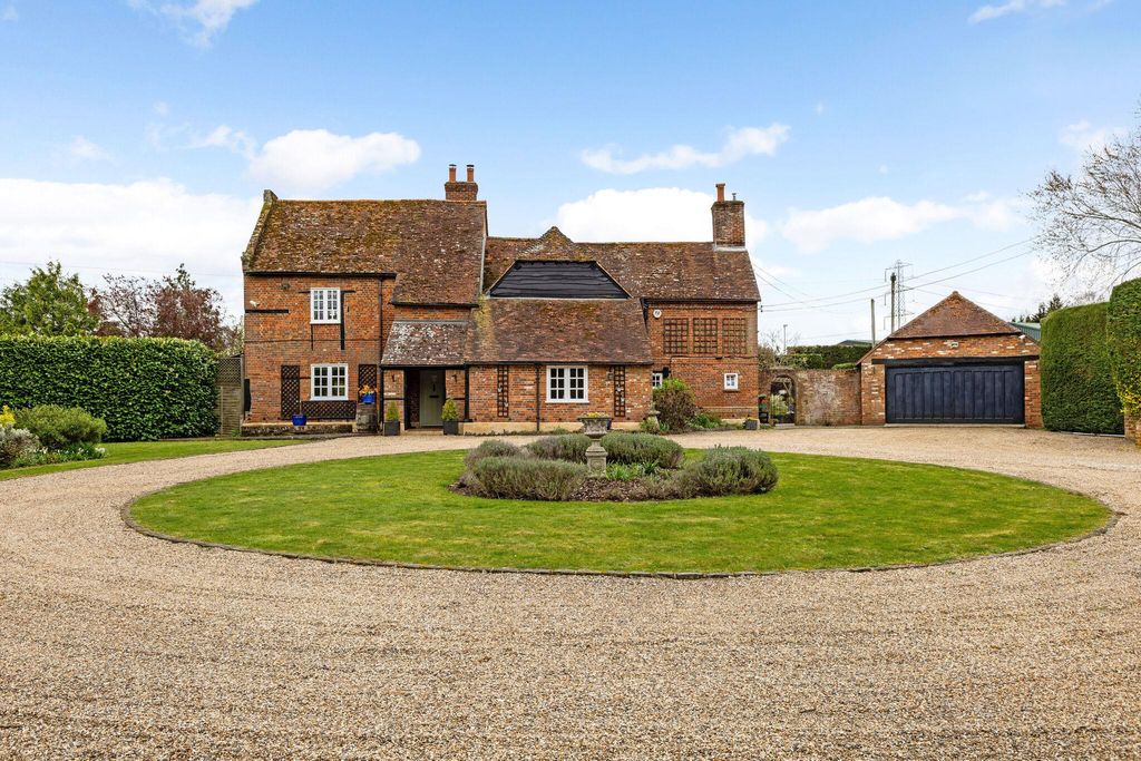 Property photo 1 of 15 Image