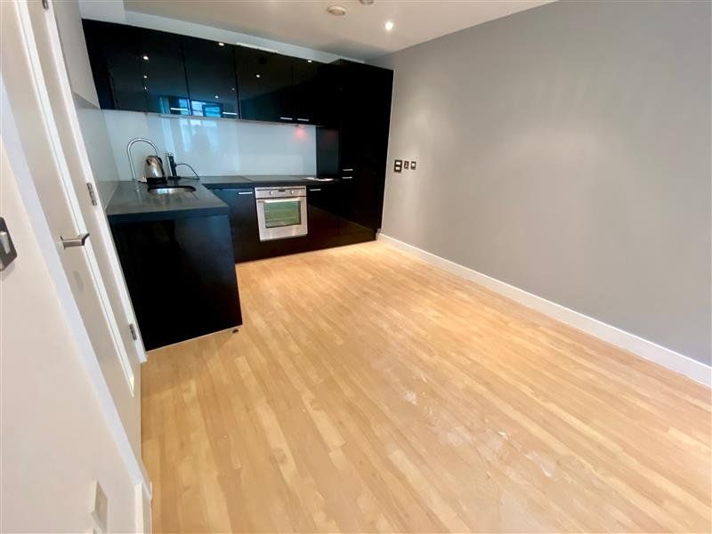 Property photo 2 of 7 Picture No. 06