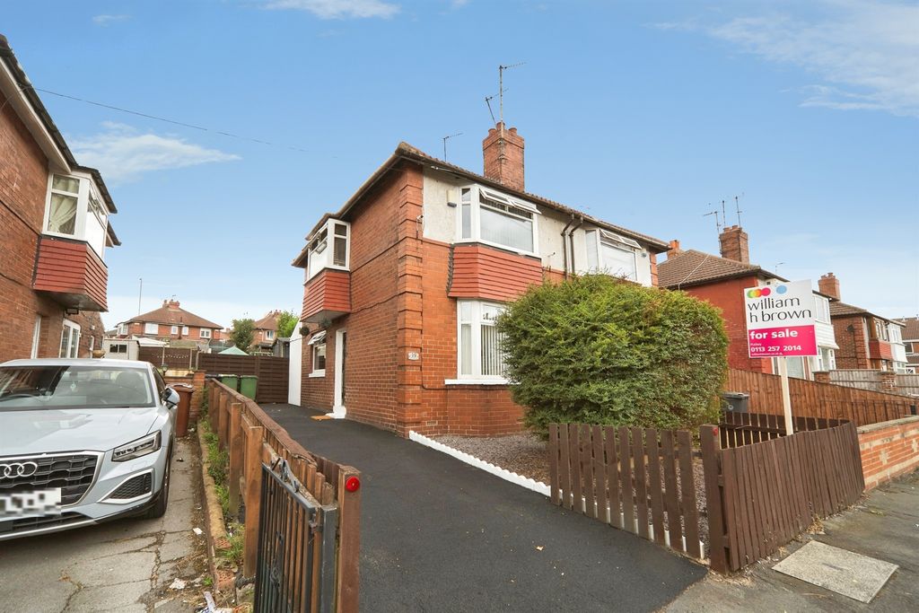 Property photo 1 of 20