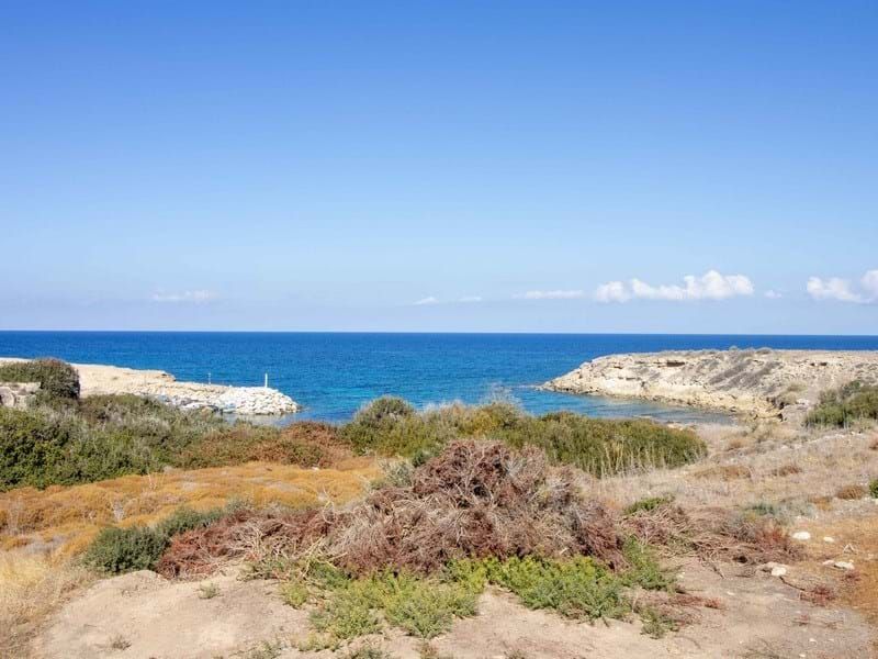 Property photo 3 of 16 2 Bedroom Resale Apartment + 3 Communal Swimming Pools + Furnished + Gym + Title Deeds In Owner\U2019S Name, VAT Paid Image No 3