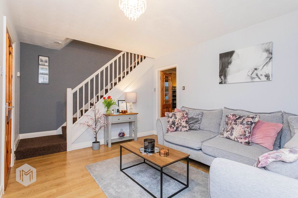 Property photo 2 of 21 Picture No. 24