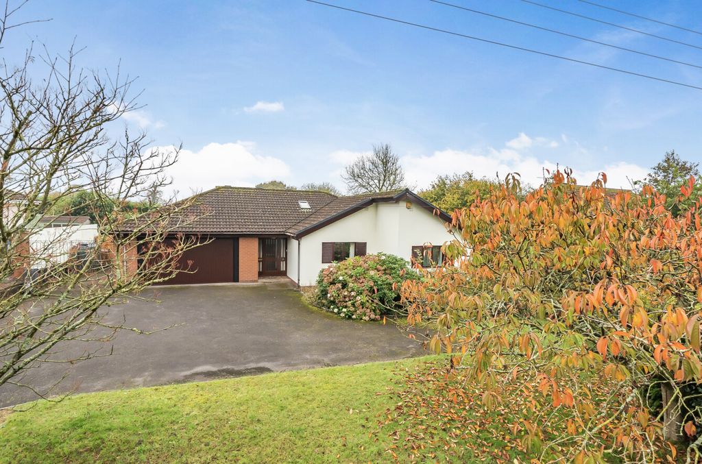 Property photo 1 of 23 Uplowman, Seddons